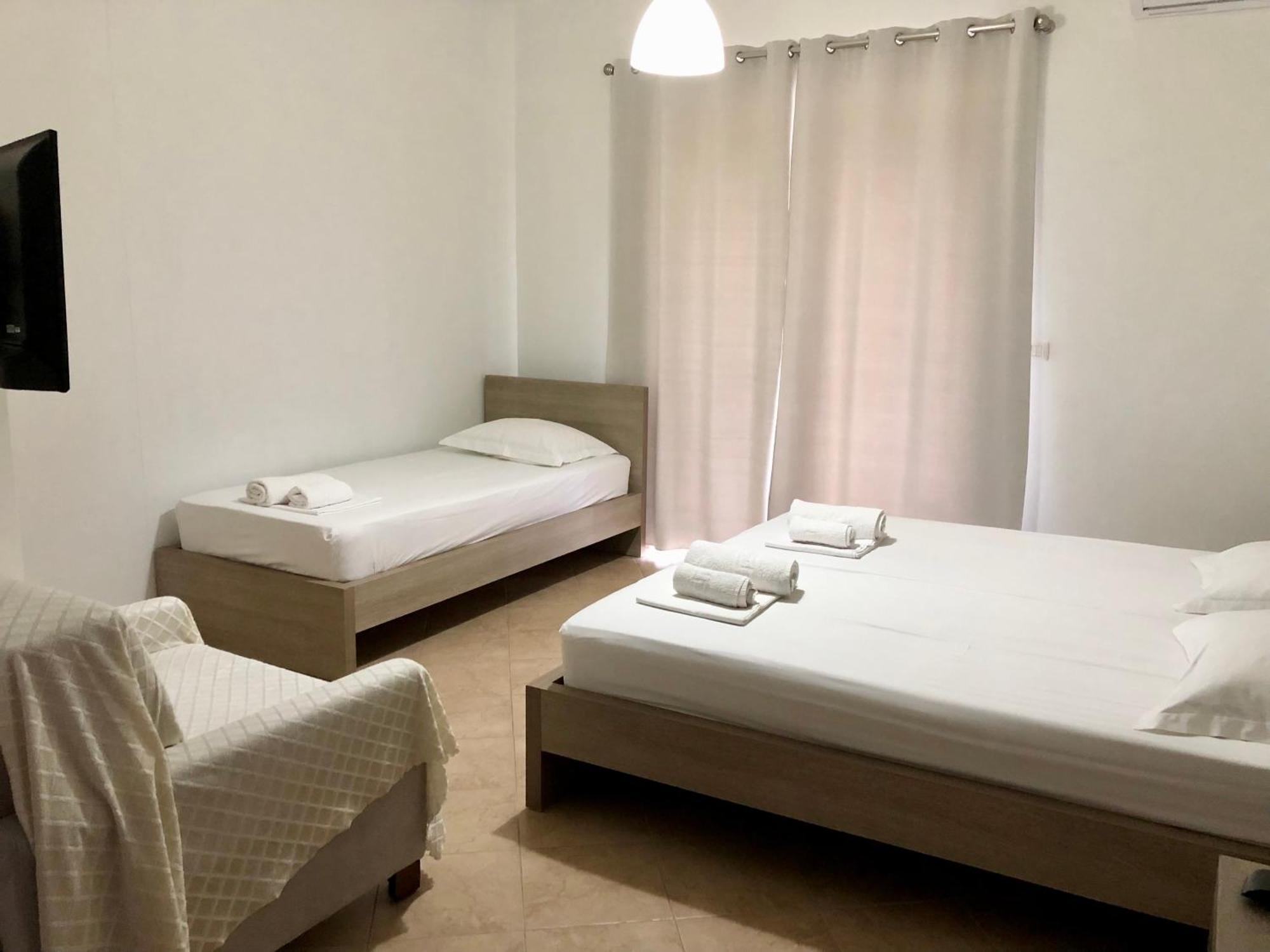 Vila Gjoni Sarandë Exterior foto