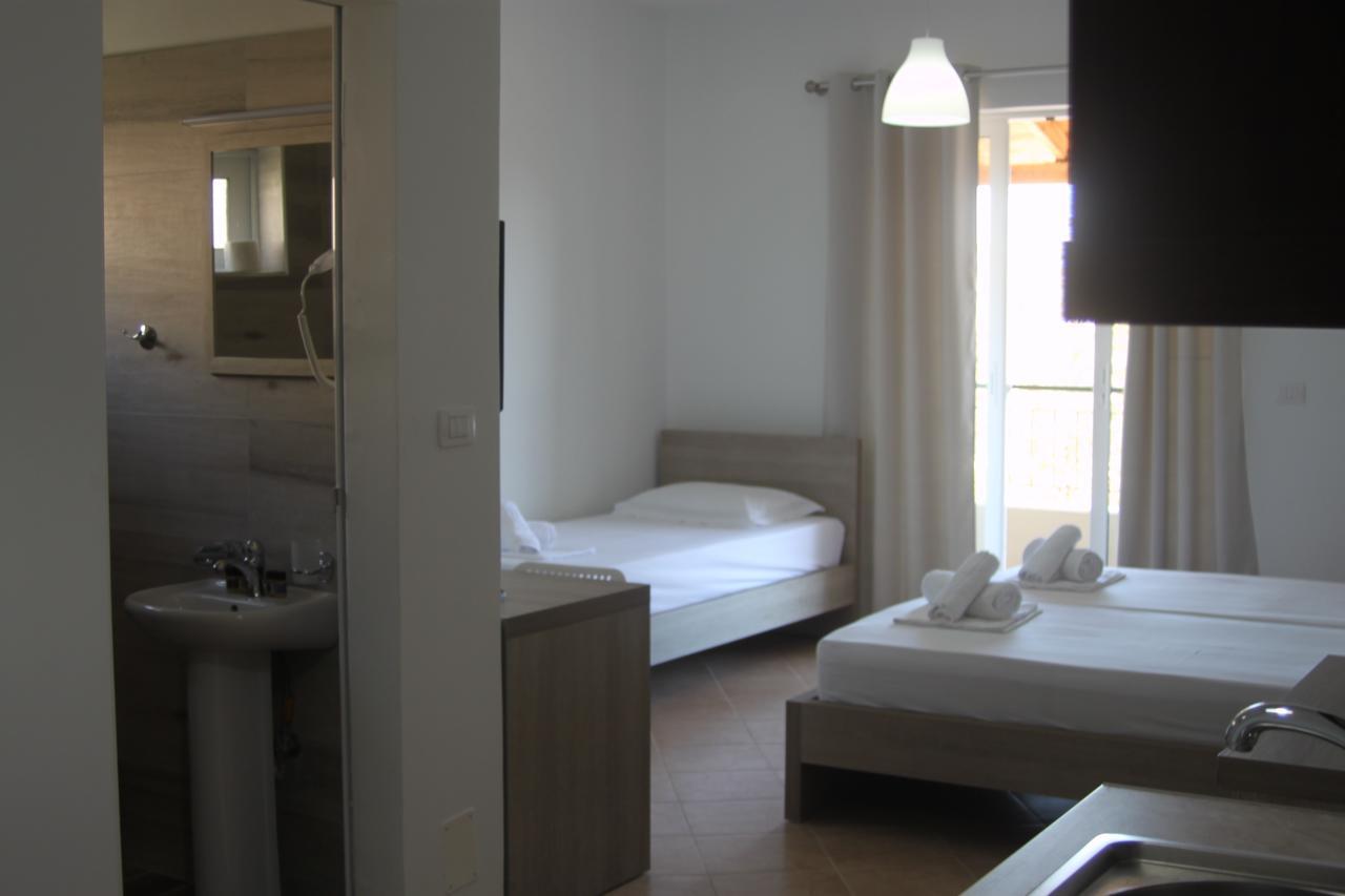 Vila Gjoni Sarandë Exterior foto