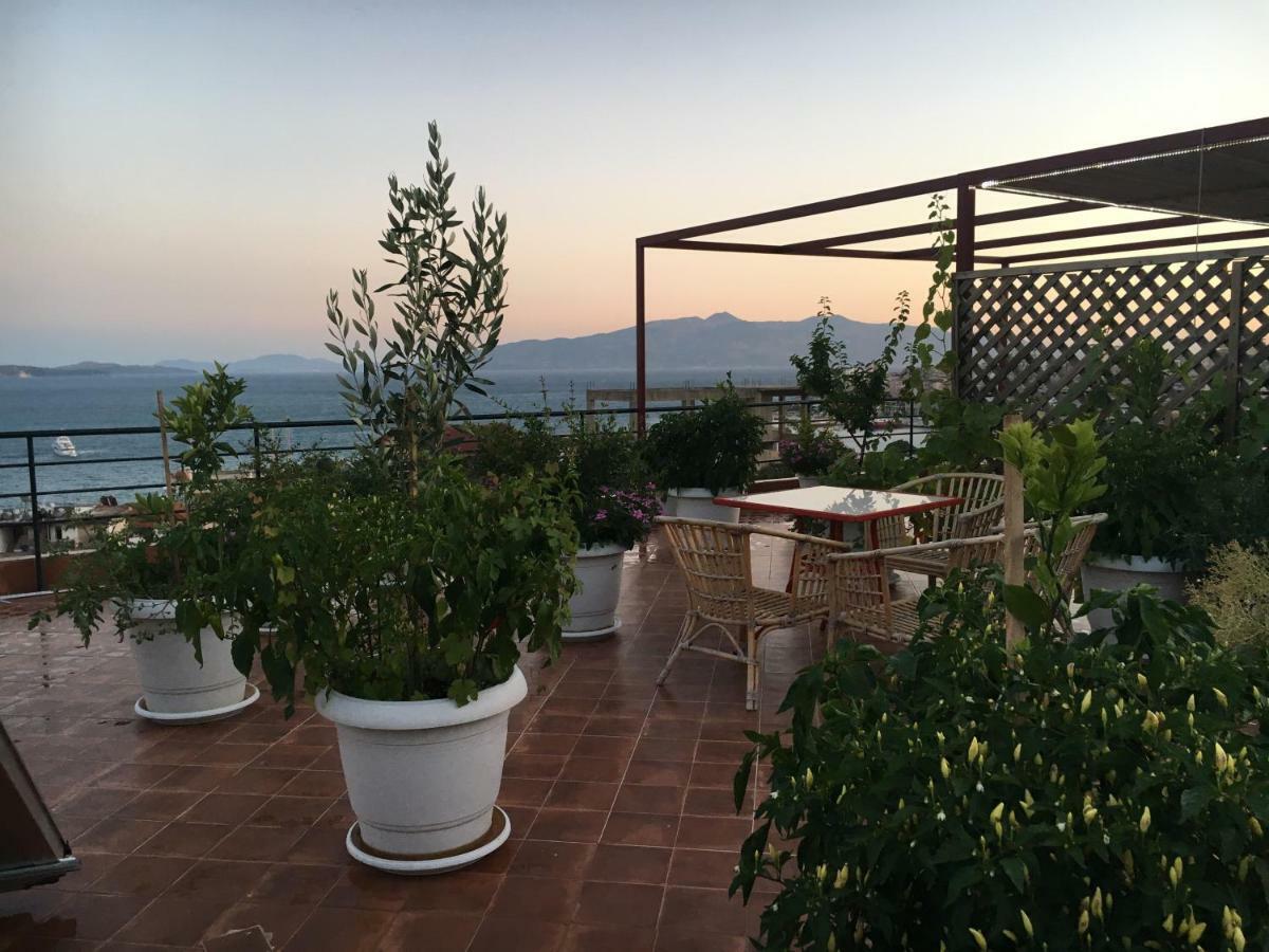 Vila Gjoni Sarandë Exterior foto